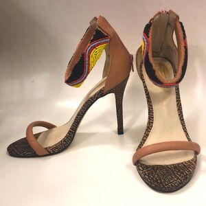 House of Harlow 1960 7.5 USA High Heel Rose Pink Zipper Back Colourful Beads